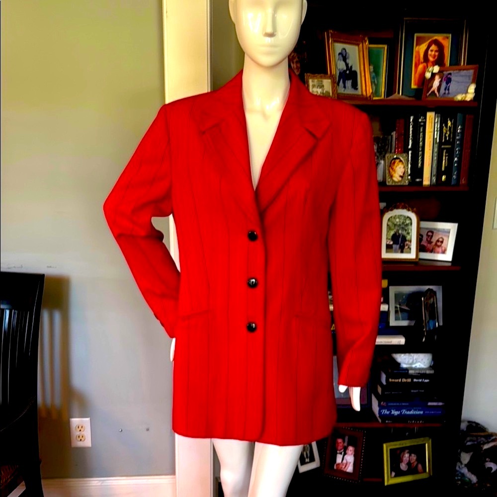 Escada Red Blazer with Notched Lapel and Textured Fabric
